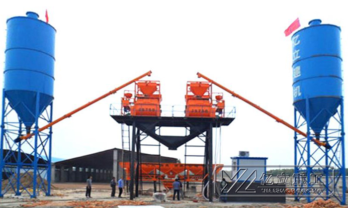 雙25混凝土攪拌站設備用戶現(xiàn)場 占地面積小 效率高