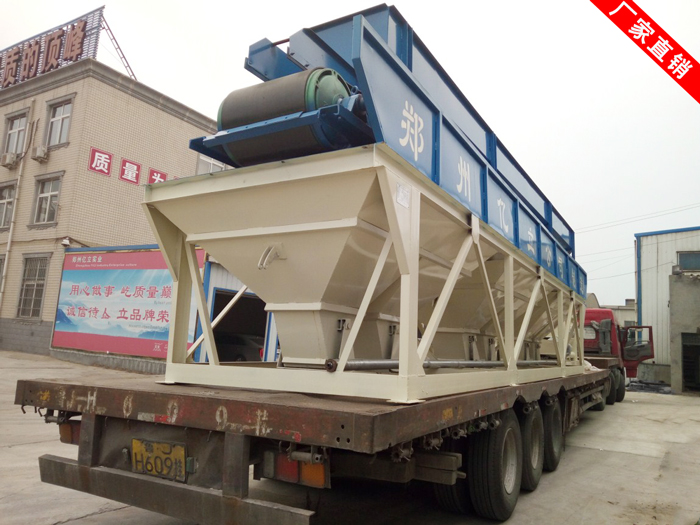 混凝土攪拌站發(fā)貨現(xiàn)場(chǎng)實(shí)拍