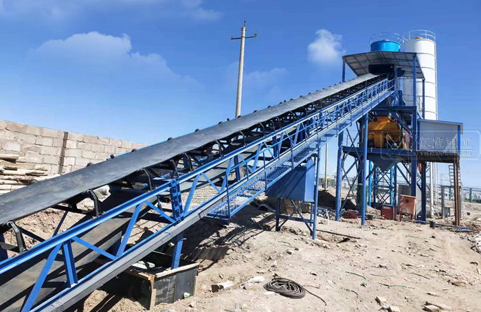 億立混凝土攪拌站設(shè)備優(yōu)化設(shè)計(jì)——大大提高攪拌機(jī)的使用壽命！