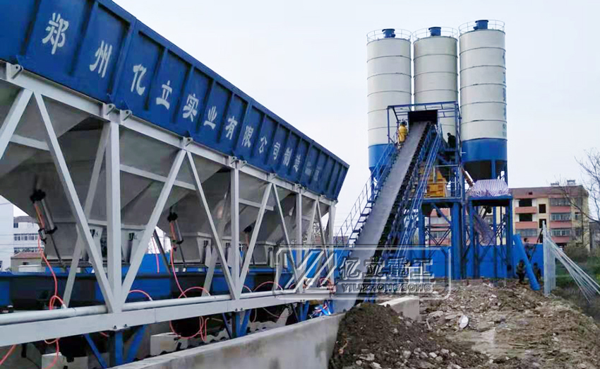 中型混凝土攪拌站用戶現(xiàn)場(chǎng)