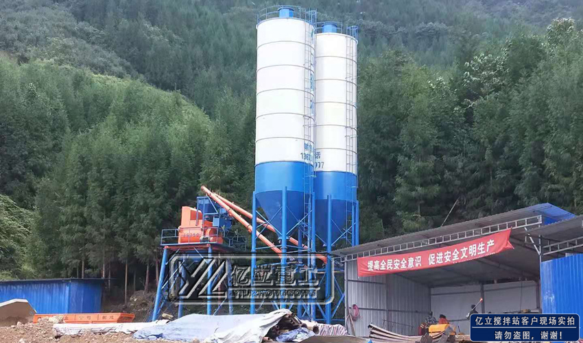 中小型混凝土攪拌站用戶現(xiàn)場(chǎng)