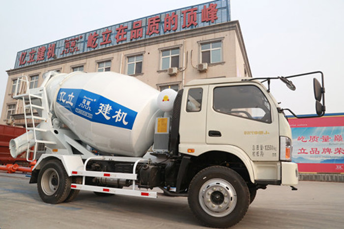 混凝土運輸車 億立罐車生產(chǎn)廠家