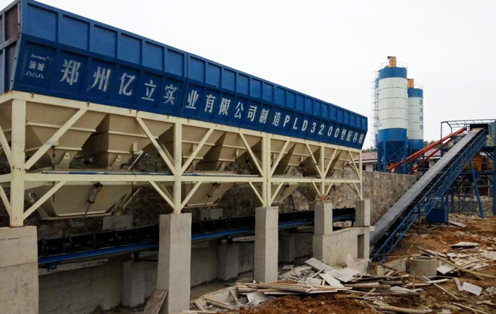 混凝土配料機應(yīng)用在攪拌站中的效果展示