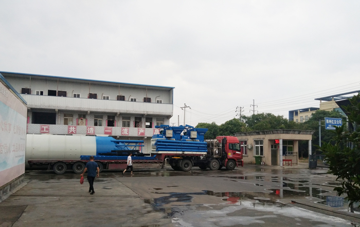 攪拌站設備發(fā)貨